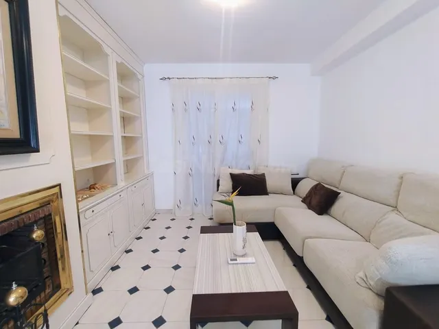 SE ALQUILA ADOSADO EN FUENGIROLA — 2