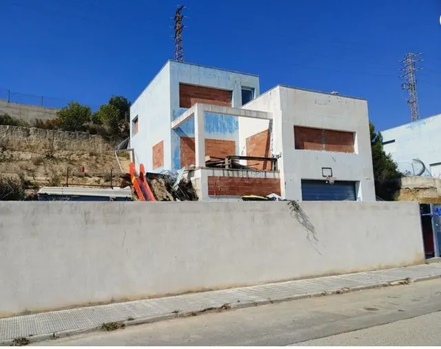 ✨ OPORTUNIDAD ÚNICA EN LA COSTA – 3 CASAS A LA VENTA EN COMA