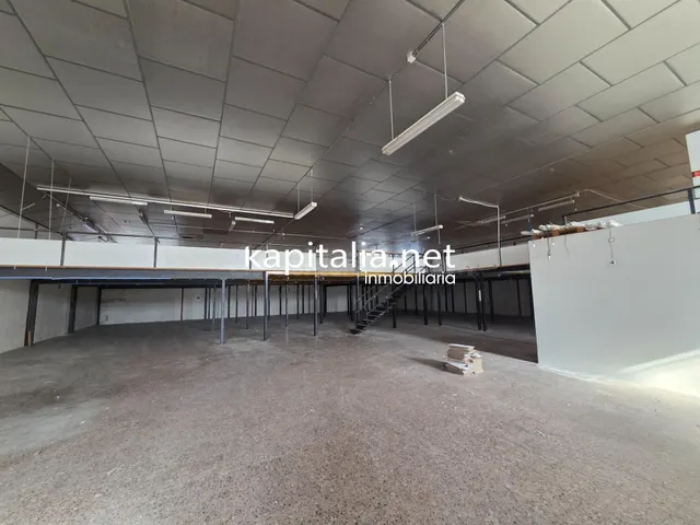 Nave en alquiler en Ontinyent - foto 3