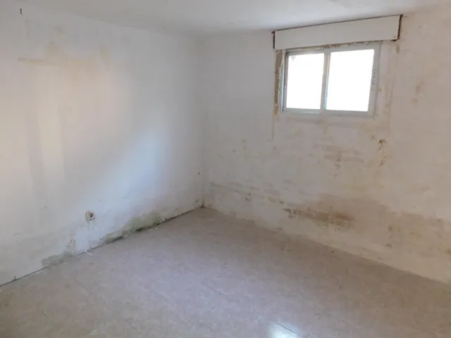 Casa independiente con parcela de 500m en calle Tejoneras Carranque. FINANCIACION 100% — 16