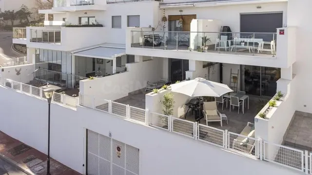 Apartamento Planta baja en venta en Benalmadena Pueblo - foto 2