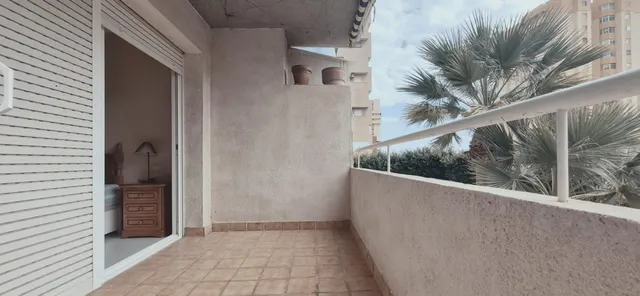 Se vende piso de 2 dormitorios con amplia terraza, garaje y trastero en Aguadulce Sur — 12