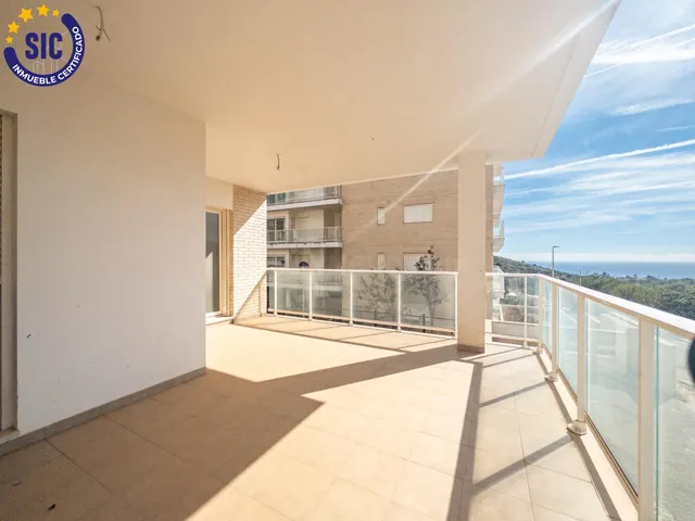 APARTAMENTO DE DOS DORMITORIOS CON VISTAS AL MAR