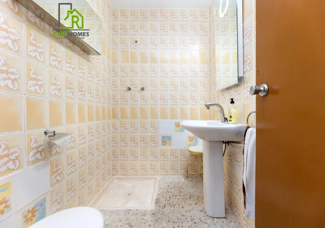 Espectacular chalet independiente con piscina en Alfacar — 36