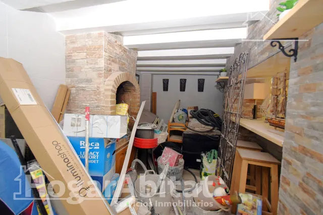 CASA CON CINCO TERRAZAS Y PAELLERO CERCA DE LA PLAYA — 41