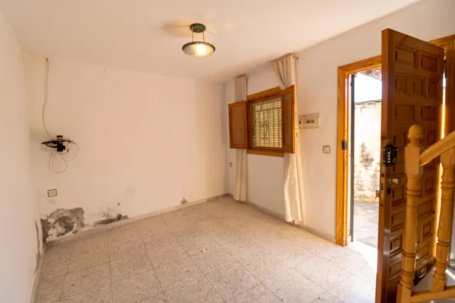 ENCANTADORA CASA EN VELEFIQUE — 5