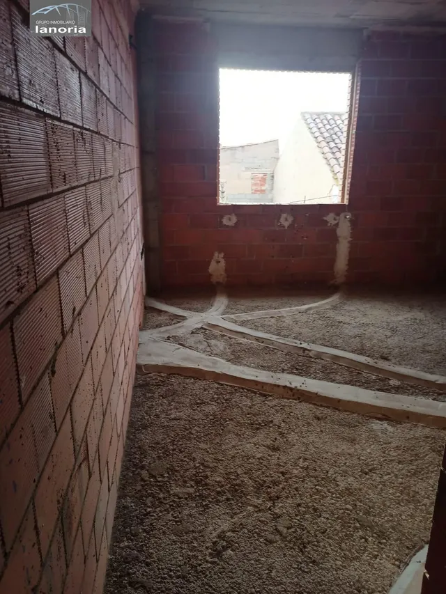 Grupo la Noria Vende adosado en Santa Ana. Construcción pendiente de finalización. — 7