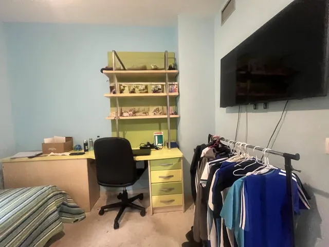 ESPECTACULAR PISO EN AVDA PUERTA DEL SUR — 27