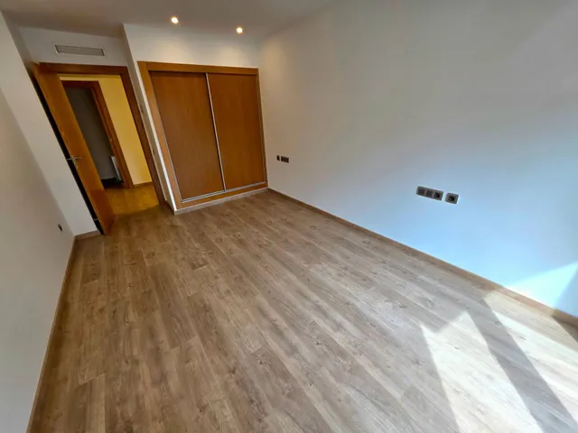 Exclusiva vivienda a estrenar en Castellón sin muebles — 34