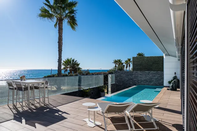 Chalet 4 habitaciones 715m² en venta - Costa Del Sol — 46