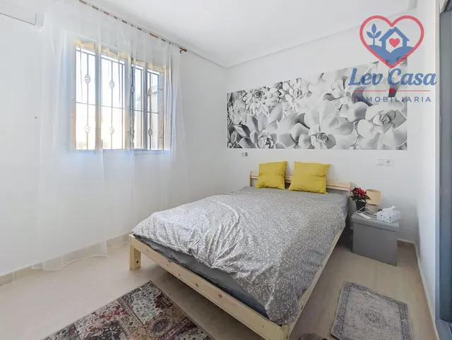 Casa adosada con orientación sur y solárium en Camposol — 17