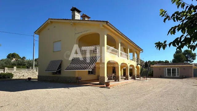 CHALET EN VENTA - URBANIZACIÓN LAS DOCE - AGULLENT — 5