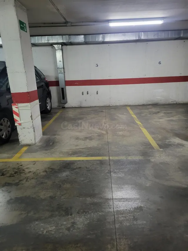 SE ALQUILA PLAZA DE GARAJE EN SANTA MARIA DEL AGUILA - foto 2