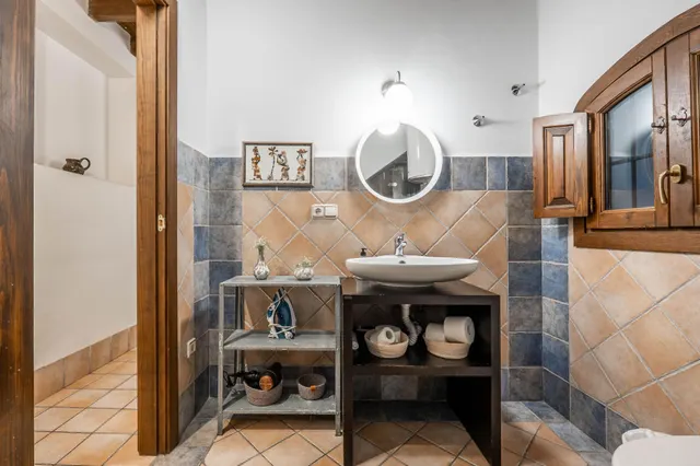 VENTA DE CÉNTRICO PISO DÚPLEX EN CALLE ELVIRA - GRANADA — 25