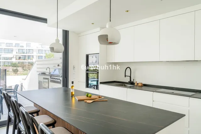 Apartamento 3 habitaciones 159m² en venta - Centro — 25