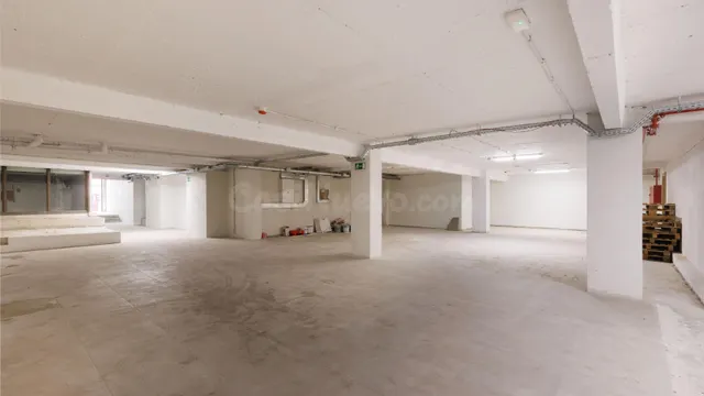 Local comercial 445m² en alquiler - Eixample - foto 4