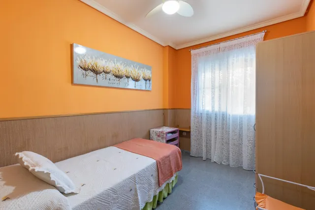 ÁTICO DE 140 M2 CON TERRAZA PRIVADA, GARAJE Y VISTAS DESPEJADAS EN SALOBREÑA — 10