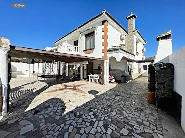 Exclusivo chalet independiente con piscina y vistas espectaculares — 6