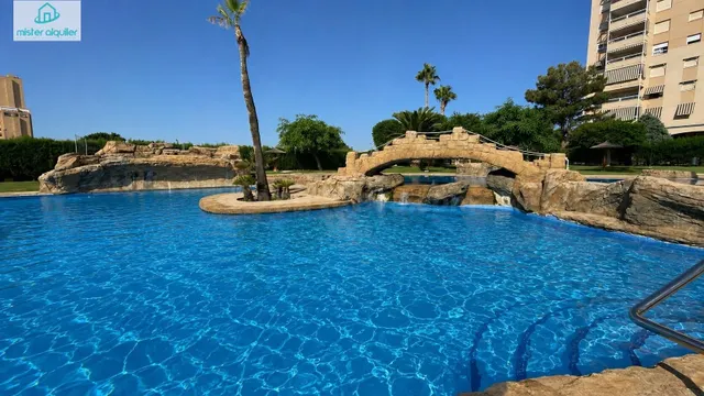 UN BALCÓN AL MEDITERRÁNEO EN LA PLANTA 17 — 36
