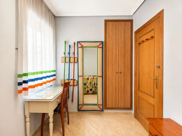 Apartamento 2 habitaciones 67m² en venta - Estacion de autobuses — 25