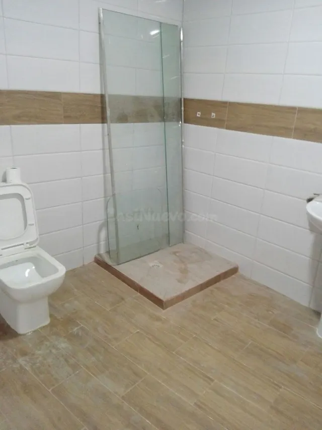 Local comercial 400m² en venta - L´Hort de Senabre - foto 2