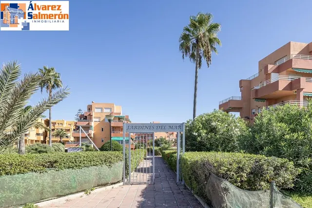 Piso en Jardines del Mar, Salobreña. — 37
