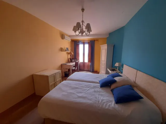 PRECIOSO EDIFICIO  A LA VENTA EN SIMANCAS (VALLADOLID) — 41