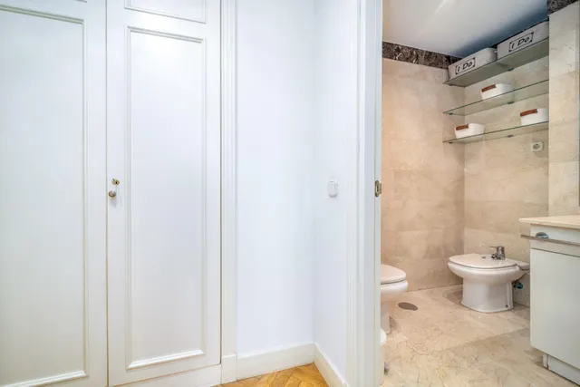 Piso 3 habitaciones 127m² en venta - Casco Antiguo — 28