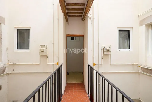 Elegante apartamento reformado de 1 dormitorio en el Raval — 24
