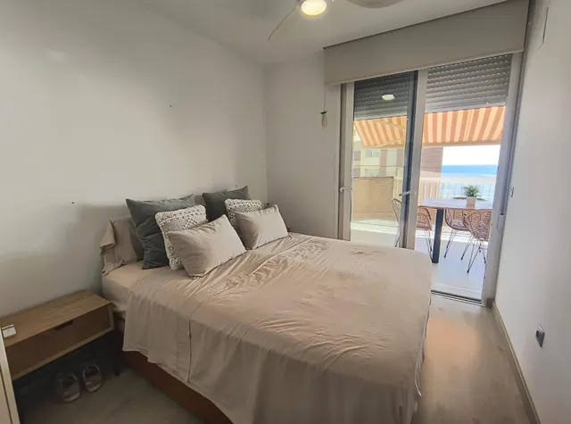 Se vende magnifico piso frente al mar — 17