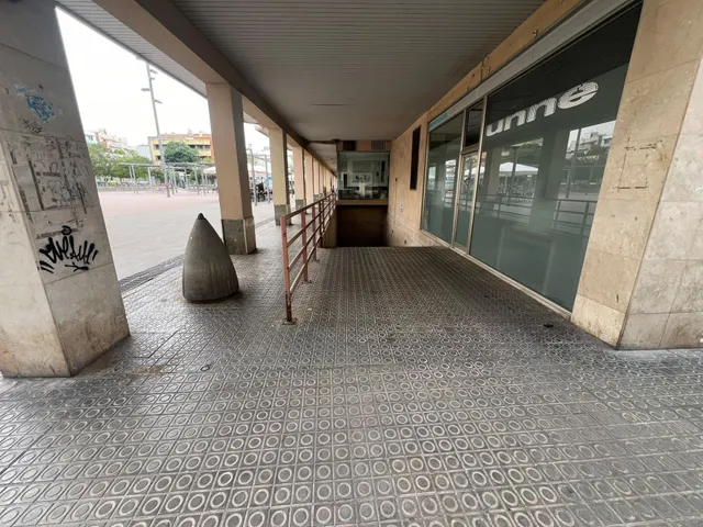 ¡¡ PLAZA DE PARKING EN EL CENTRO DE VILANOVA I LA GELTRÚ !! — 6