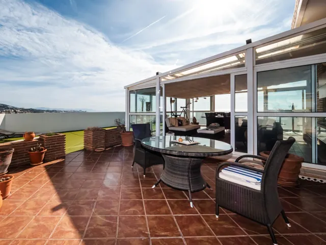 VENTA DE ÁTICO EN PASEO MARÍTIMO DE LOS BOLICHES, FUENGIROLA. 2 DORMITORIOS, TERRAZA Y VISTAS AL MAR — 21