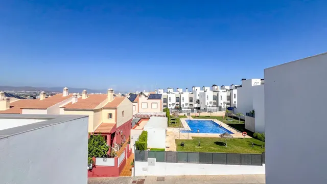 Chalet adosado en Santa Clara Garden, Alhaurín de la Torre — 38