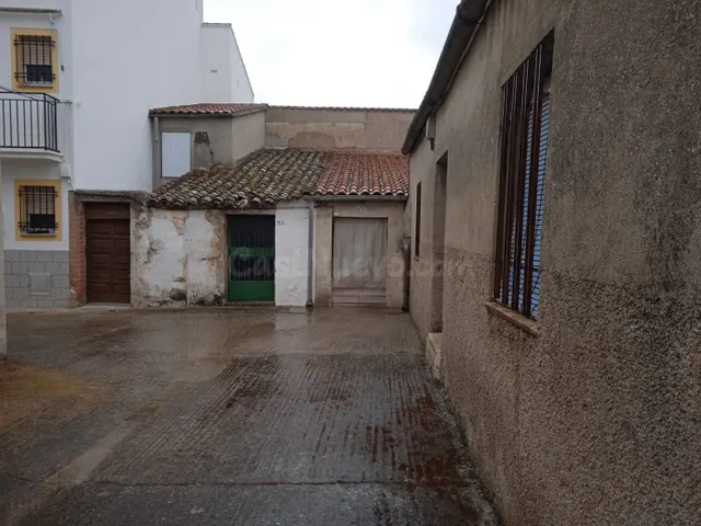 Casa en Torremocha con cochera - foto 5