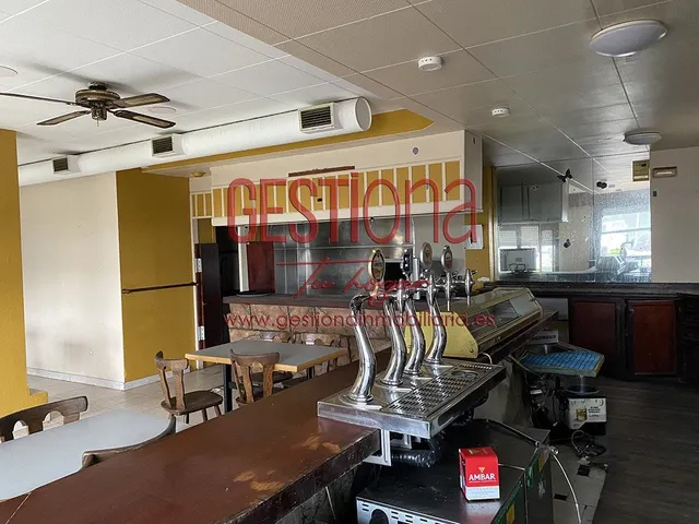 COMERCIO EN PRIMERA LÍNEA DE PLAYA EN NOJA — 8