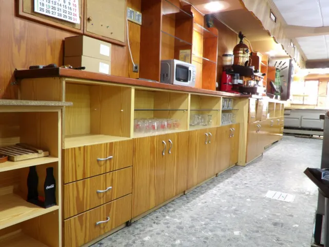 ¿LO TUYO ES LA HOSTELERÍA..?, ESTE ES TU LOCAL - POSIBILIDAD DE OPCIÓN COMPRA — 23