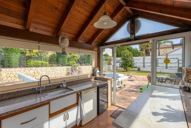 Chalet 3 habitaciones 253m² en venta - Costa del Sol — 31