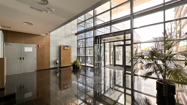 Oficina 1700m² en alquiler - Villaviciosa de Odón — 48