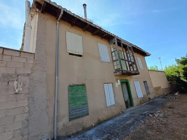 Casa con terreno en Hospital de Órbigo. — 39