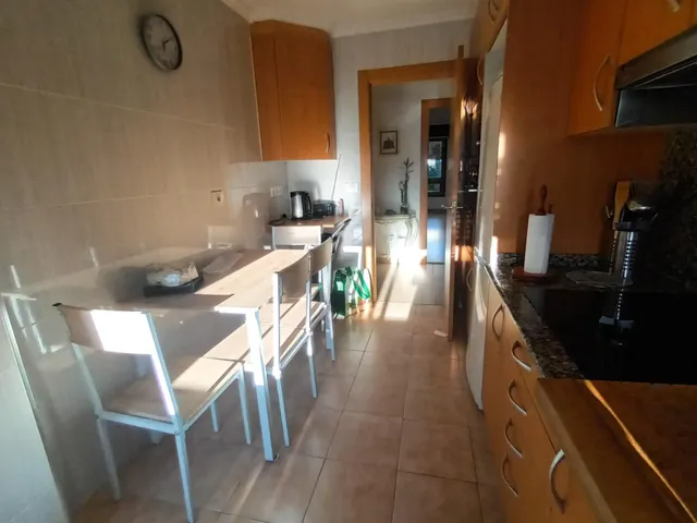 Piso de 4 dormitorios con garaje y trastero — 9