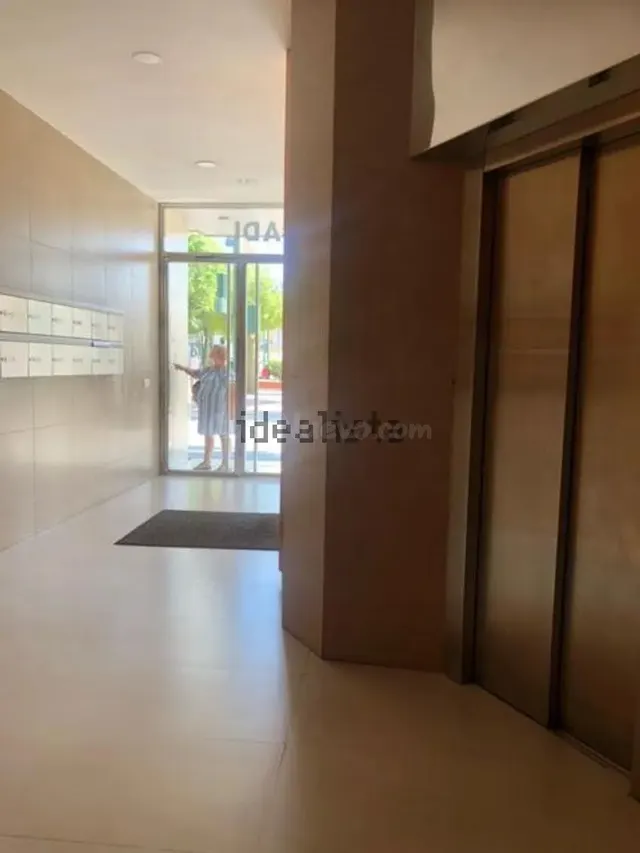 Alquiler de piso en Avenida Federico García Lorca - foto 3