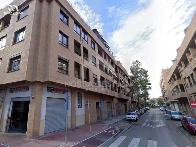 Oportunidad de Inversión!!!!- Conjunto de Locales Comerciale - foto 3