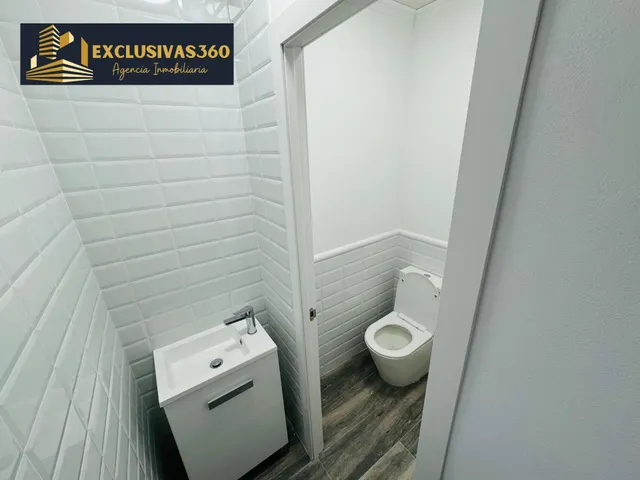 Local comercial de 180m2 totalmente reformado junto a Policia Nacional de Benidorm. Exclusivas360 — 12