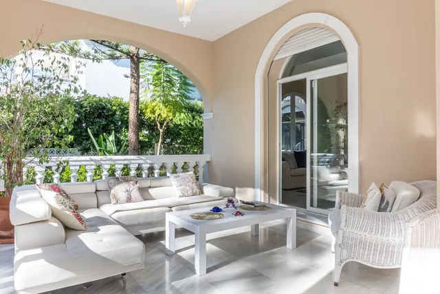 Chalet 5 habitaciones 539m² en venta - Costa Del Sol — 6