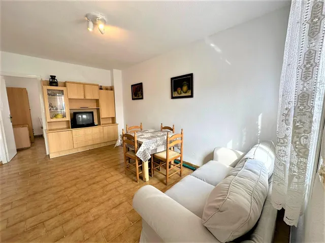 APARTAMENTO VACACIONAL — 4