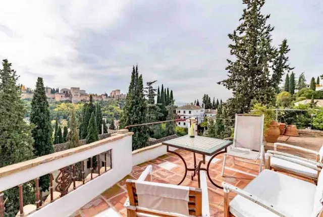 Propiedad de 5 viviendas con encanto en el Albaicin con mirador a la Alhambra. — 3
