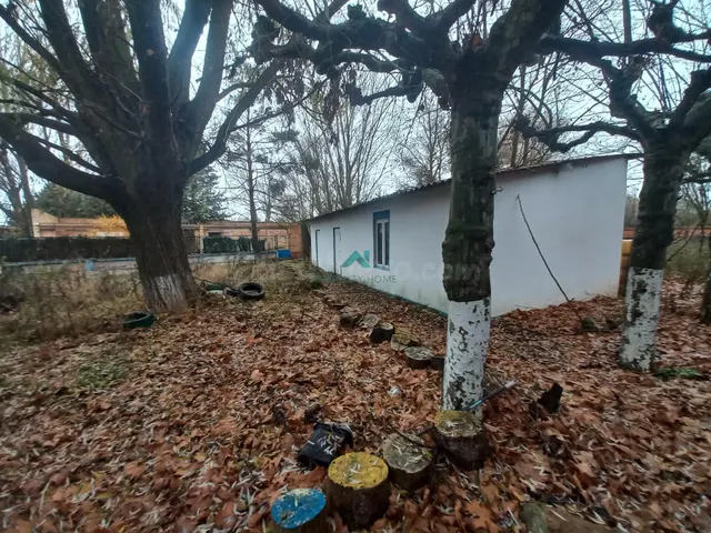 Amplio Chalet en Sarracín a Reformar - Oportunidad Única — 4
