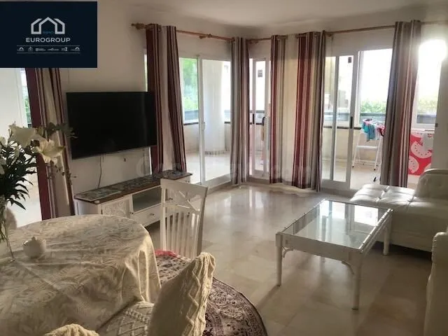 Amplio piso de 130 m2 en parte alta de Av Europa , Benidorm 