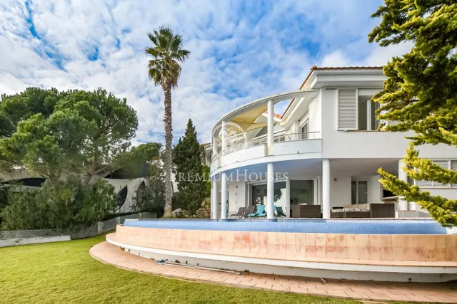 Villa con espectaculares vistas al mar en Lloret de Mar — 5