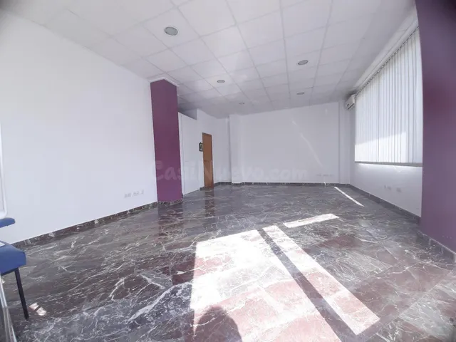 CUL863 - LOCAL COMERCIAL DE 50M2 EN LA CALLE POETA LLORENTE 